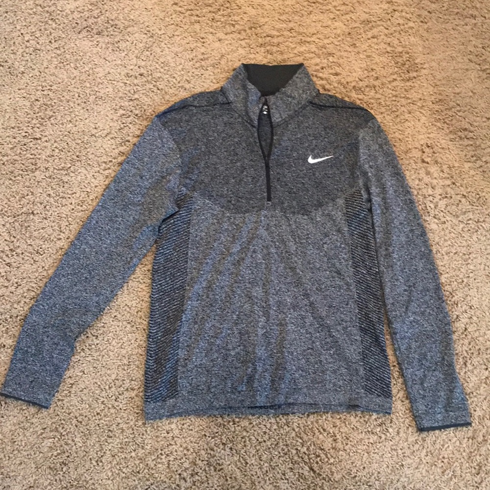 Men’s Nike golf dri-fit quarter zip pullover sz M
